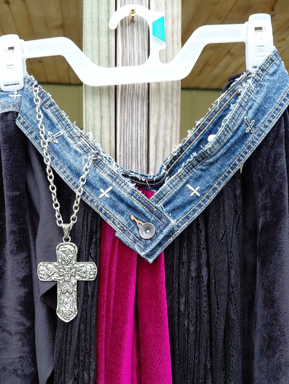 Gothic/Velvet BUSTLE SKIRT - Picture 7 of 14